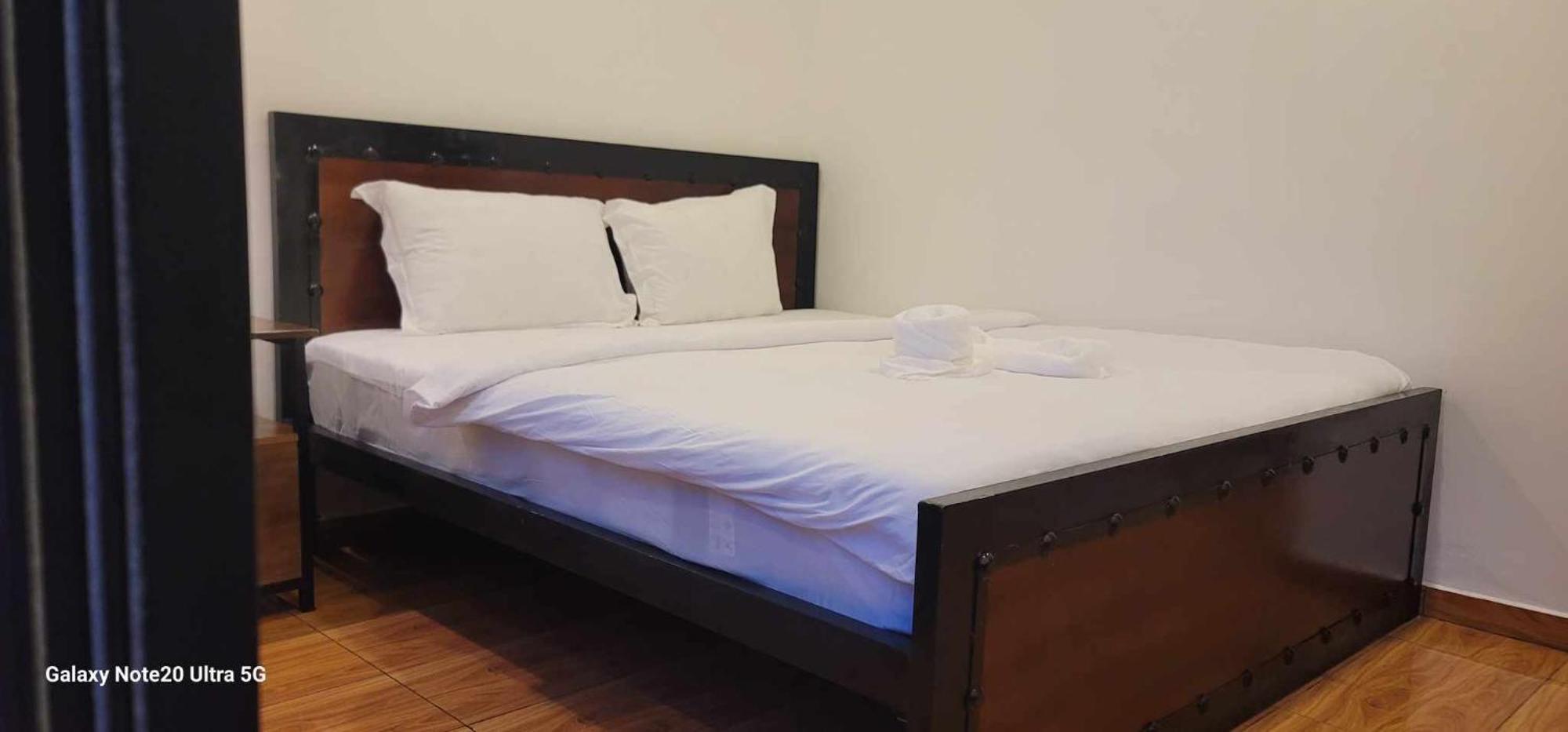 קמפוט Park Inn Boutique And Hostel מראה חיצוני תמונה