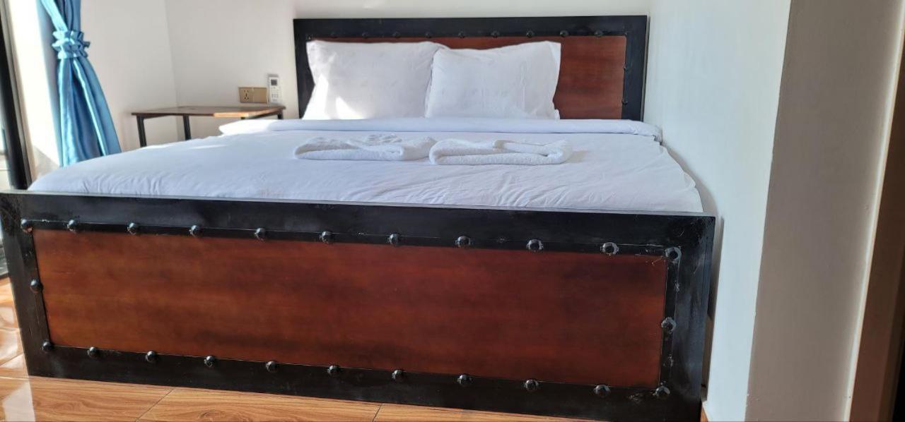 קמפוט Park Inn Boutique And Hostel מראה חיצוני תמונה